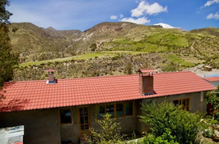 Hostal Vientos Del Altiplano Putre Exteriör bild